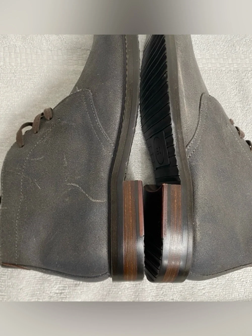 1901 Men's Gray Textured Leather Chukka Boots Size 10.5 Streetwear Tech Classic